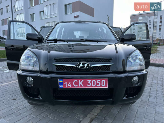 Черный Хендай Туксон, объемом двигателя 2 л и пробегом 131 тыс. км за 9199 $, фото 13 на Automoto.ua