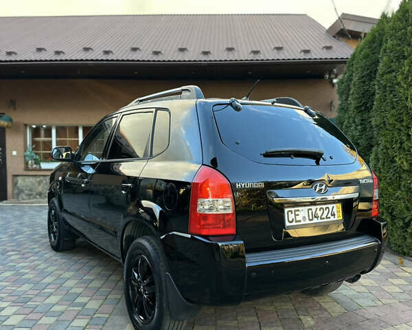 Хендай Туксон 2009 в Калуше на Automoto.ua Черный Хендай Туксон, объемом двигателя 1.98 л и пробегом 198 тыс. км за 7500 $, фото 2 на Automoto.ua