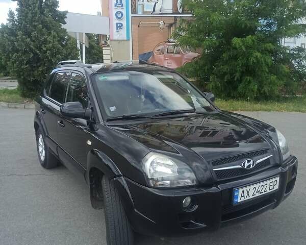 Хендай Туксон 2009 в Харькове на Automoto.ua Черный Хендай Туксон, объемом двигателя 1.98 л и пробегом 197 тыс. км за 9000 $, фото 10 на Automoto.ua