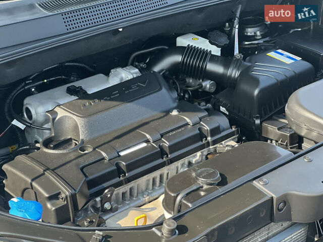 Чорний Хендай Туксон, об'ємом двигуна 2 л та пробігом 163 тис. км за 9199 $, фото 18 на Automoto.ua