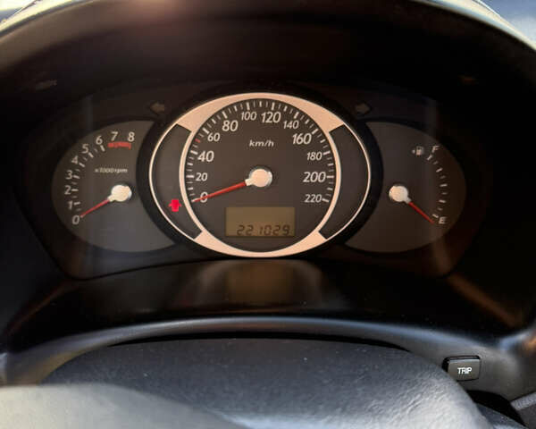 Черный Хендай Туксон, объемом двигателя 1.98 л и пробегом 220 тыс. км за 7500 $, фото 13 на Automoto.ua