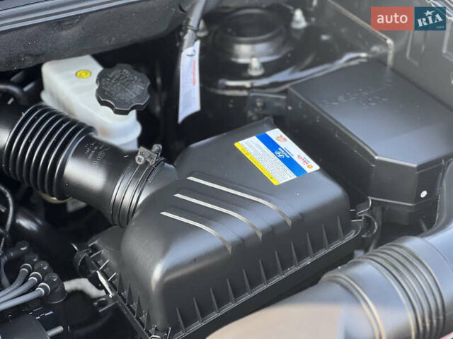 Чорний Хендай Туксон, об'ємом двигуна 2 л та пробігом 163 тис. км за 9199 $, фото 19 на Automoto.ua