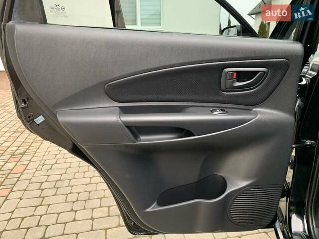 Черный Хендай Туксон, объемом двигателя 2 л и пробегом 114 тыс. км за 8850 $, фото 49 на Automoto.ua