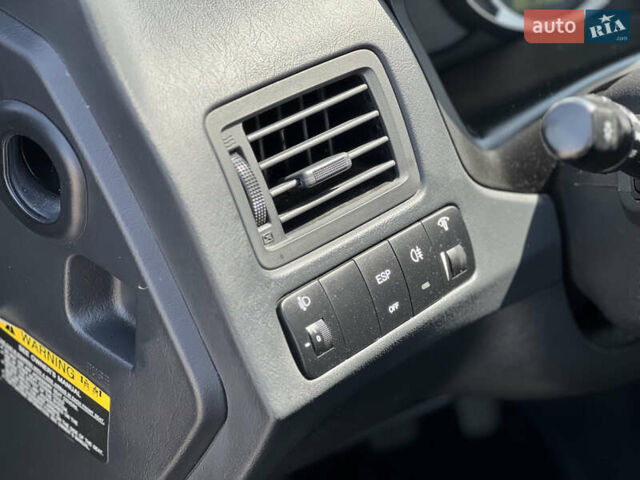 Чорний Хендай Туксон, об'ємом двигуна 2 л та пробігом 163 тис. км за 9199 $, фото 27 на Automoto.ua