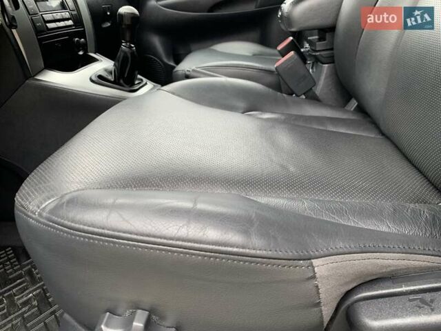 Черный Хендай Туксон, объемом двигателя 2 л и пробегом 114 тыс. км за 8850 $, фото 42 на Automoto.ua