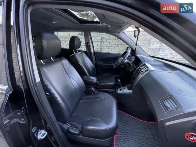 Чорний Хендай Туксон, об'ємом двигуна 2.66 л та пробігом 177 тис. км за 8800 $, фото 6 на Automoto.ua
