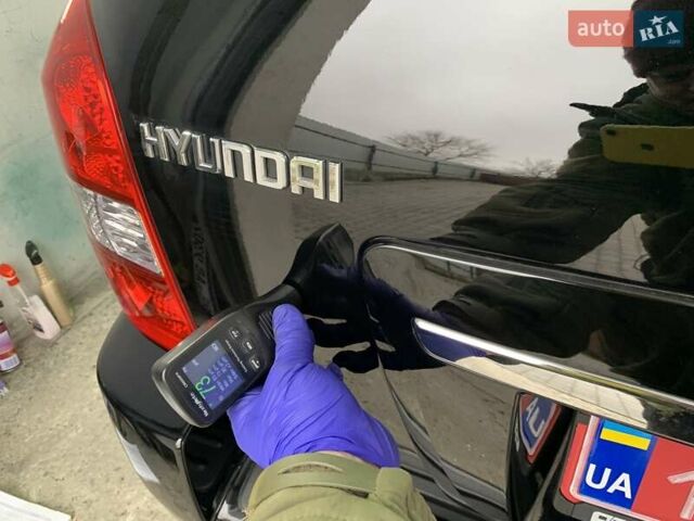 Черный Хендай Туксон, объемом двигателя 2 л и пробегом 114 тыс. км за 8850 $, фото 85 на Automoto.ua