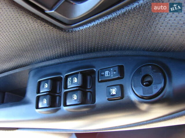 Черный Хендай Туксон, объемом двигателя 2 л и пробегом 162 тыс. км за 8200 $, фото 12 на Automoto.ua