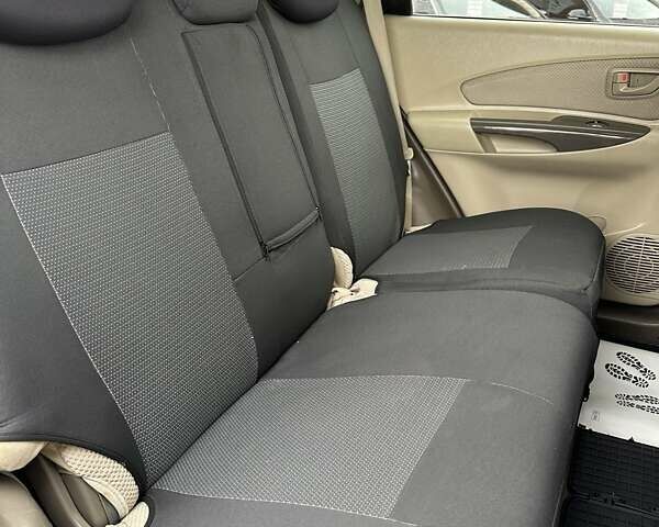 Чорний Хендай Туксон, об'ємом двигуна 2 л та пробігом 166 тис. км за 7500 $, фото 14 на Automoto.ua