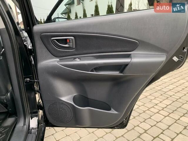 Черный Хендай Туксон, объемом двигателя 2 л и пробегом 114 тыс. км за 8850 $, фото 59 на Automoto.ua