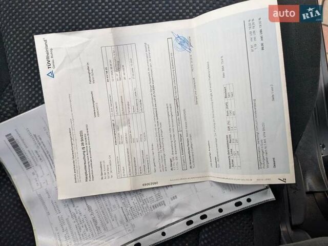 Чорний Хендай Туксон, об'ємом двигуна 2 л та пробігом 217 тис. км за 7700 $, фото 18 на Automoto.ua