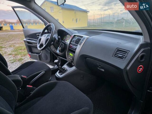 Хендай Туксон 2009 в Гусятине на Automoto.ua Черный Хендай Туксон, объемом двигателя 2 л и пробегом 143 тыс. км за 9700 $, фото 41 на Automoto.ua