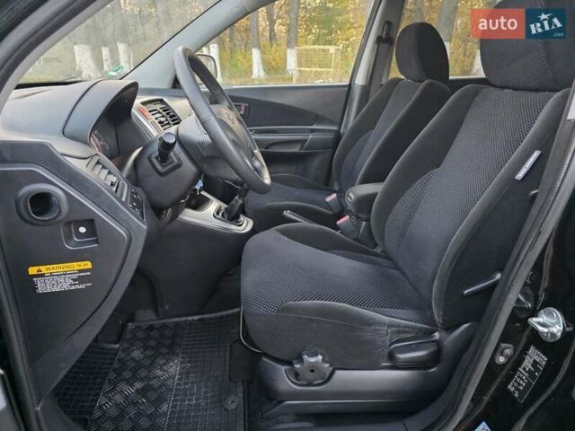 Хендай Туксон 2009 в Гусятине на Automoto.ua Черный Хендай Туксон, объемом двигателя 2 л и пробегом 143 тыс. км за 9700 $, фото 31 на Automoto.ua