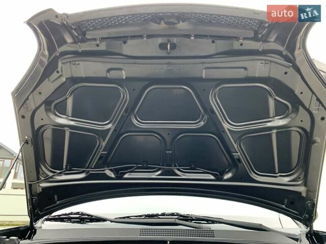 Черный Хендай Туксон, объемом двигателя 2 л и пробегом 114 тыс. км за 8850 $, фото 64 на Automoto.ua