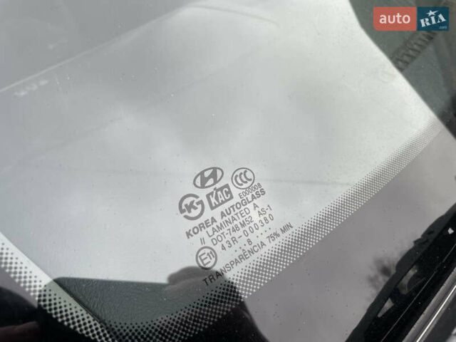 Чорний Хендай Туксон, об'ємом двигуна 2 л та пробігом 200 тис. км за 8450 $, фото 22 на Automoto.ua