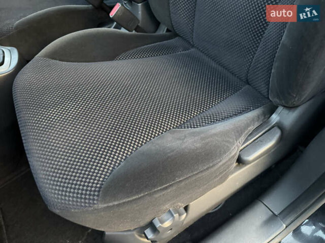 Хендай Туксон 2009 в Киеве на Automoto.ua Черный Хендай Туксон, объемом двигателя 2 л и пробегом 110 тыс. км за 8700 $, фото 25 на Automoto.ua