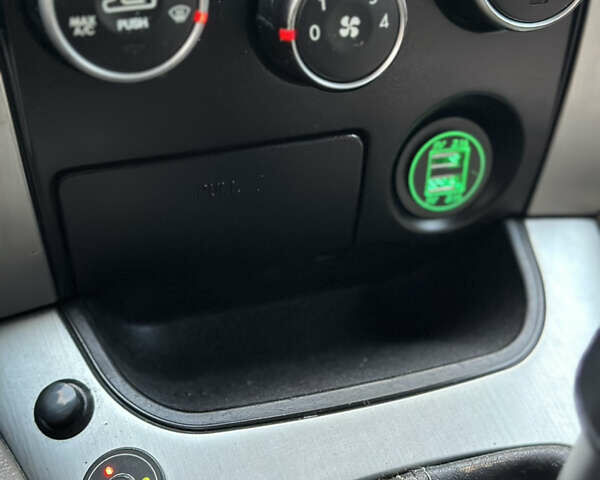 Хендай Туксон 2009 в Калуше на Automoto.ua Черный Хендай Туксон, объемом двигателя 1.98 л и пробегом 198 тыс. км за 7500 $, фото 40 на Automoto.ua