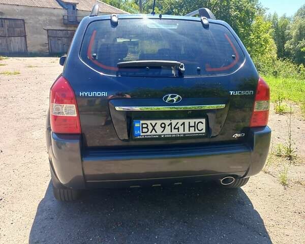 Чорний Хендай Туксон, об'ємом двигуна 1.98 л та пробігом 132 тис. км за 9200 $, фото 6 на Automoto.ua