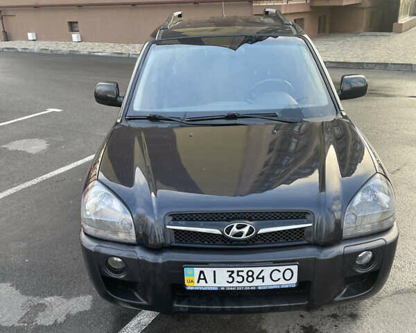 Чорний Хендай Туксон, об'ємом двигуна 1.98 л та пробігом 180 тис. км за 7950 $, фото 10 на Automoto.ua
