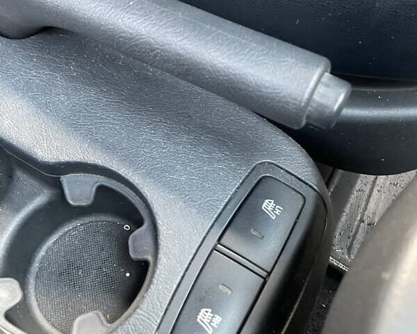 Чорний Хендай Туксон, об'ємом двигуна 1.98 л та пробігом 180 тис. км за 7950 $, фото 16 на Automoto.ua