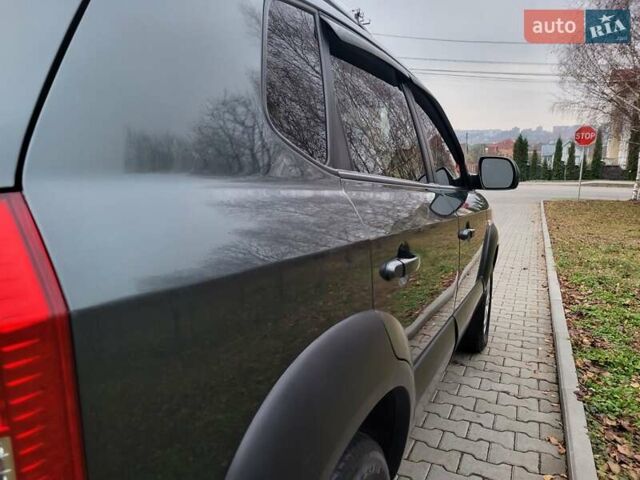 Чорний Хендай Туксон, об'ємом двигуна 1.98 л та пробігом 160 тис. км за 10300 $, фото 122 на Automoto.ua