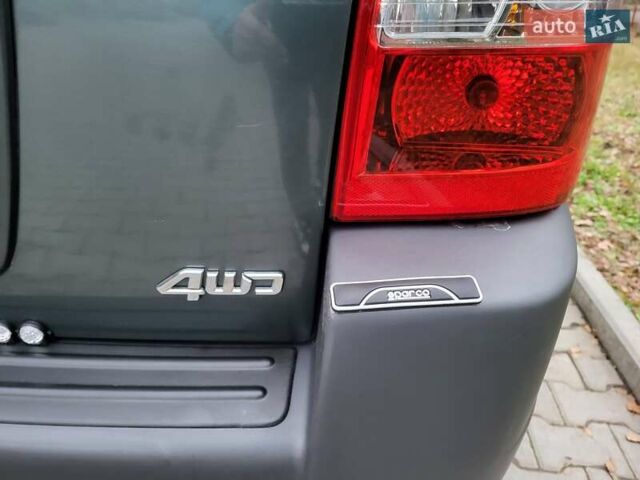Чорний Хендай Туксон, об'ємом двигуна 1.98 л та пробігом 160 тис. км за 10300 $, фото 14 на Automoto.ua