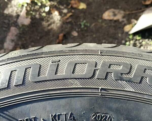 Черный Хендай Туксон, объемом двигателя 1.98 л и пробегом 158 тыс. км за 8200 $, фото 13 на Automoto.ua