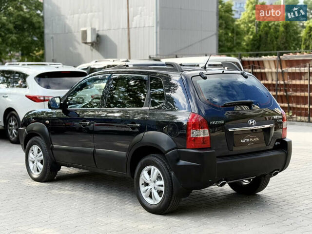 Чорний Хендай Туксон, об'ємом двигуна 1.99 л та пробігом 280 тис. км за 8900 $, фото 32 на Automoto.ua