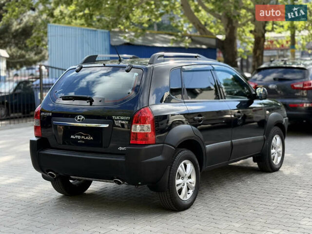 Чорний Хендай Туксон, об'ємом двигуна 1.99 л та пробігом 280 тис. км за 8900 $, фото 31 на Automoto.ua