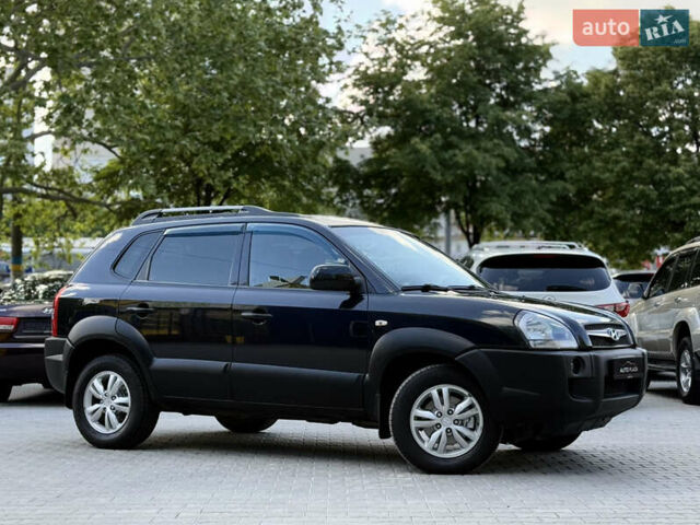 Чорний Хендай Туксон, об'ємом двигуна 1.99 л та пробігом 280 тис. км за 8900 $, фото 18 на Automoto.ua