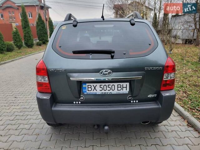 Чорний Хендай Туксон, об'ємом двигуна 1.98 л та пробігом 160 тис. км за 10300 $, фото 19 на Automoto.ua