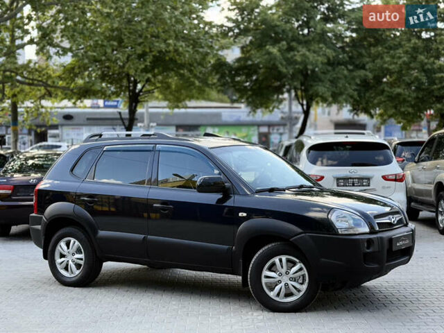 Чорний Хендай Туксон, об'ємом двигуна 1.99 л та пробігом 280 тис. км за 8900 $, фото 17 на Automoto.ua
