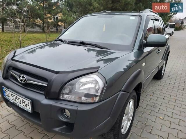 Чорний Хендай Туксон, об'ємом двигуна 1.98 л та пробігом 160 тис. км за 10300 $, фото 38 на Automoto.ua