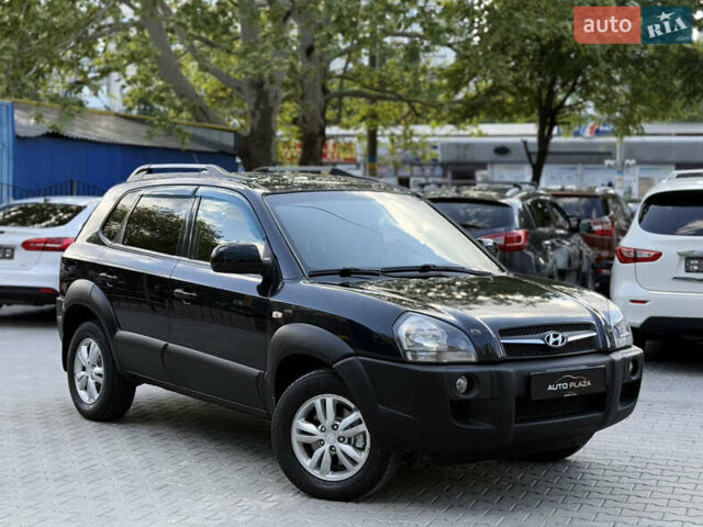 Чорний Хендай Туксон, об'ємом двигуна 1.99 л та пробігом 280 тис. км за 8900 $, фото 15 на Automoto.ua