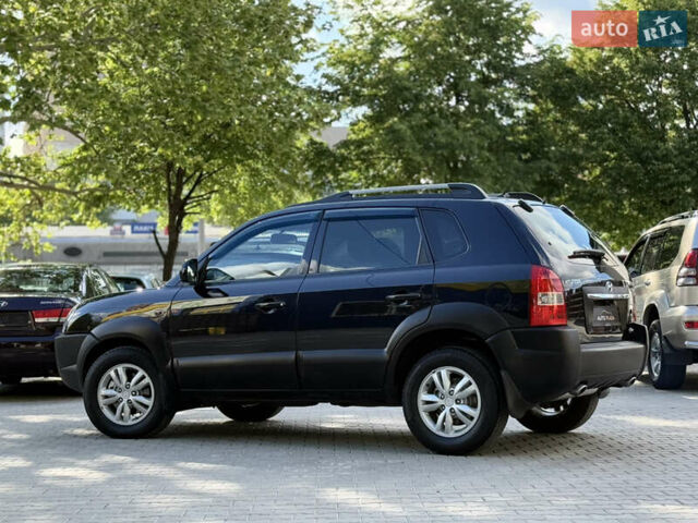 Чорний Хендай Туксон, об'ємом двигуна 1.99 л та пробігом 280 тис. км за 8900 $, фото 26 на Automoto.ua