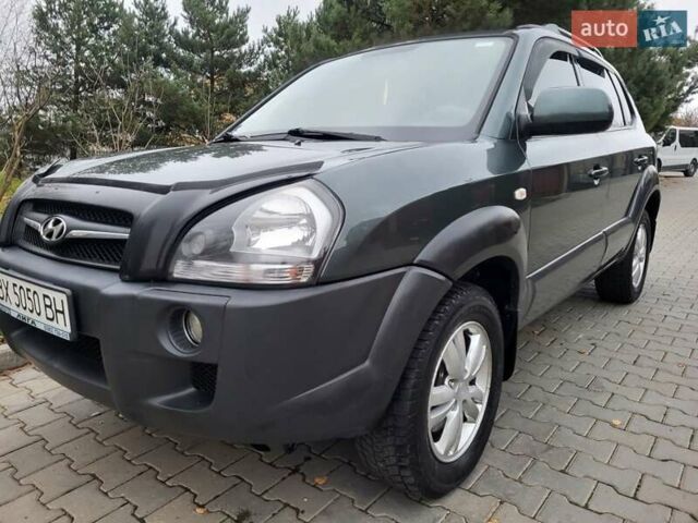 Чорний Хендай Туксон, об'ємом двигуна 1.98 л та пробігом 160 тис. км за 10300 $, фото 36 на Automoto.ua