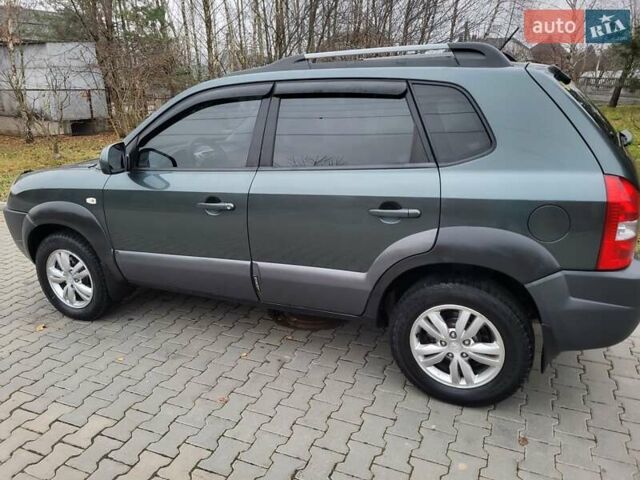 Чорний Хендай Туксон, об'ємом двигуна 1.98 л та пробігом 160 тис. км за 10300 $, фото 27 на Automoto.ua