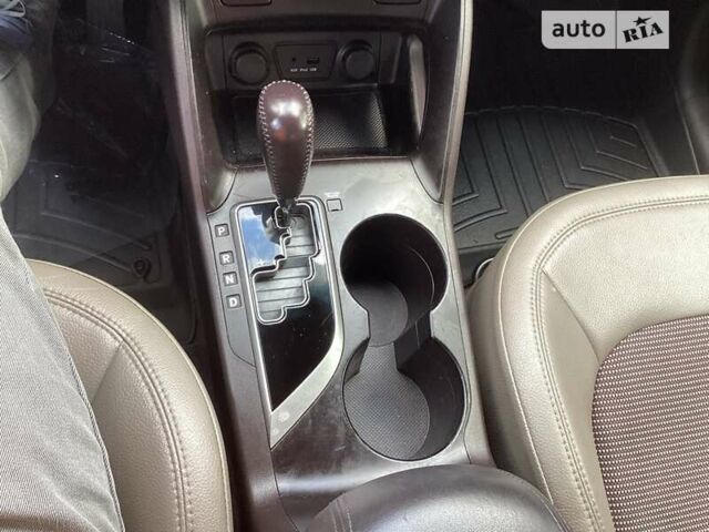 Хендай Туксон 2013 в Львове на Automoto.ua Черный Хендай Туксон, объемом двигателя 2.4 л и пробегом 160 тыс. км за 1300 $, фото 16 на Automoto.ua