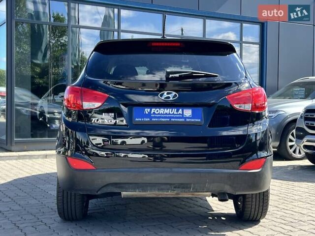 Чорний Хендай Туксон, об'ємом двигуна 2 л та пробігом 164 тис. км за 11490 $, фото 35 на Automoto.ua