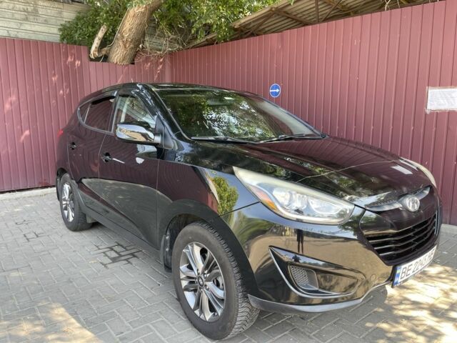 Чорний Хендай Туксон, об'ємом двигуна 2 л та пробігом 140 тис. км за 12300 $, фото 2 на Automoto.ua