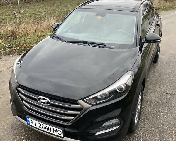 Черный Хендай Туксон, объемом двигателя 2 л и пробегом 190 тыс. км за 18000 $, фото 8 на Automoto.ua