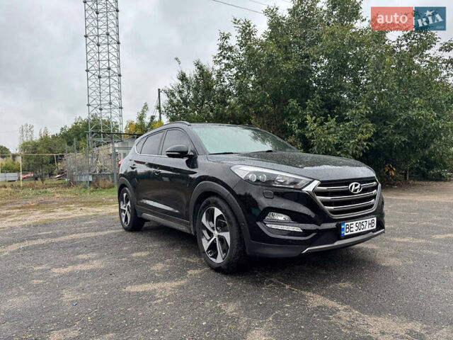 Хендай Туксон 2016 у Братском на Automoto.ua Чорний Хендай Туксон, об'ємом двигуна 1.69 л та пробігом 120 тис. км за 21500 $, фото 2 на Automoto.ua