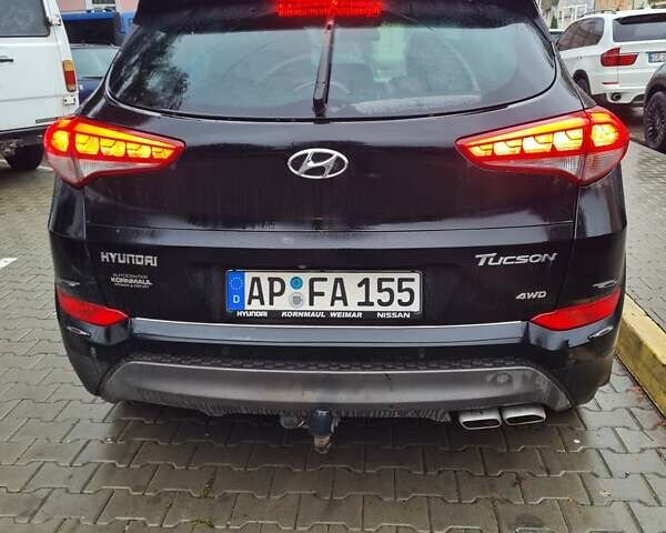 Хендай Туксон 2016 у Чернівцях на Automoto.ua Чорний Хендай Туксон, об'ємом двигуна 2.2 л та пробігом 234 тис. км за 19500 $, фото 1 на Automoto.ua