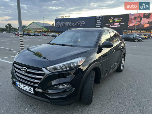 Черный Хендай Туксон, объемом двигателя 2 л и пробегом 159 тыс. км за 16500 $, фото 6 на Automoto.ua