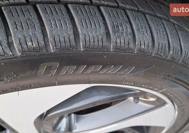 Черный Хендай Туксон, объемом двигателя 2 л и пробегом 192 тыс. км за 19999 $, фото 15 на Automoto.ua