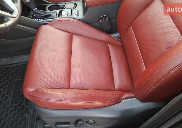 Чорний Хендай Туксон, об'ємом двигуна 2 л та пробігом 192 тис. км за 21000 $, фото 34 на Automoto.ua