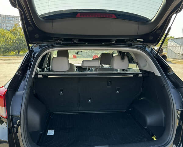 Черный Хендай Туксон, объемом двигателя 2 л и пробегом 110 тыс. км за 18000 $, фото 7 на Automoto.ua