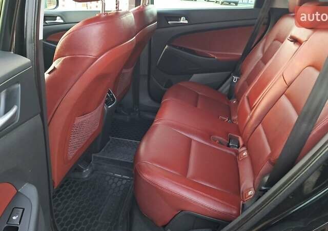 Черный Хендай Туксон, объемом двигателя 2 л и пробегом 192 тыс. км за 19999 $, фото 27 на Automoto.ua