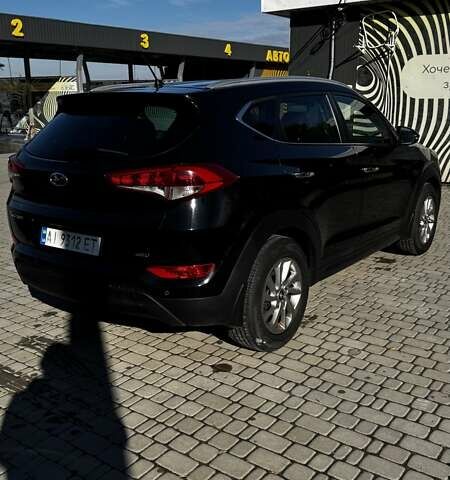 Хендай Туксон 2016 в Ирпене на Automoto.ua Черный Хендай Туксон, объемом двигателя 2 л и пробегом 222 тыс. км за 15500 $, фото 2 на Automoto.ua