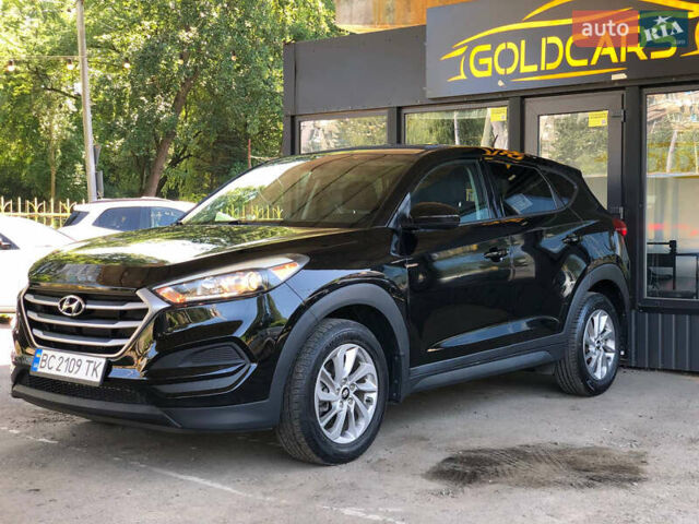 Чорний Хендай Туксон, об'ємом двигуна 2 л та пробігом 134 тис. км за 15700 $, фото 1 на Automoto.ua